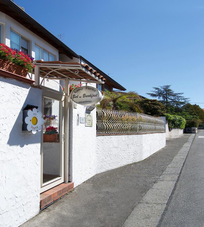 Bed and Breakfast Ramo Fiorito Sant'Agata Li Battiati Esterno foto