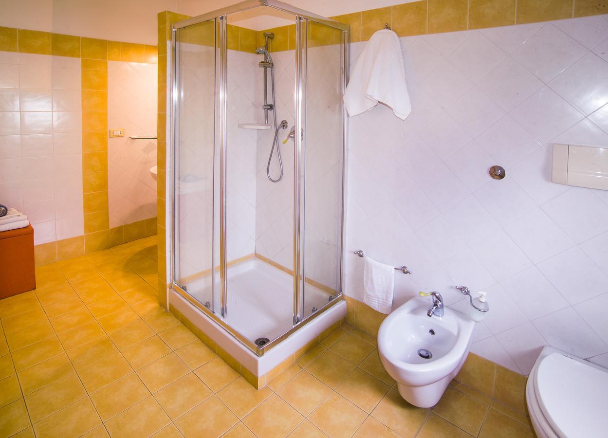 Bed and Breakfast Ramo Fiorito Sant'Agata Li Battiati Esterno foto